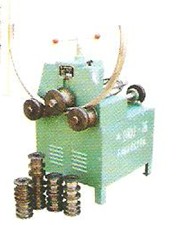 多功能滾動(dòng)彎管機(jī)